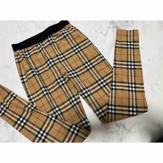 BURBERRY（レギンス/スパッツ）のフリマアイテム一覧