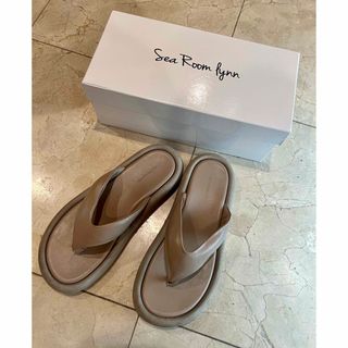 SeaRoomlynn（サンダル）のフリマアイテム一覧