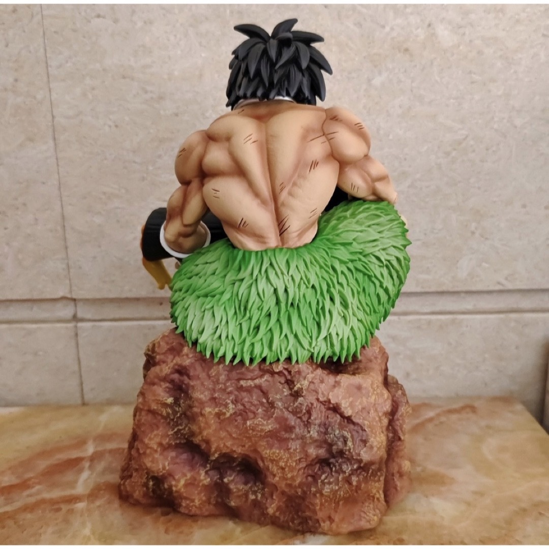 ブロリー ドラゴンボール フィギュア PVC製品 ガレージキットの通販 by