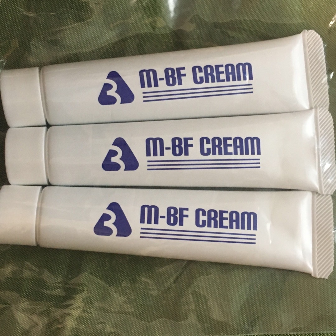 新品未開封 3A M-BF CREAM 水いぼクリーム 3本セットの通販 by まぁぁ