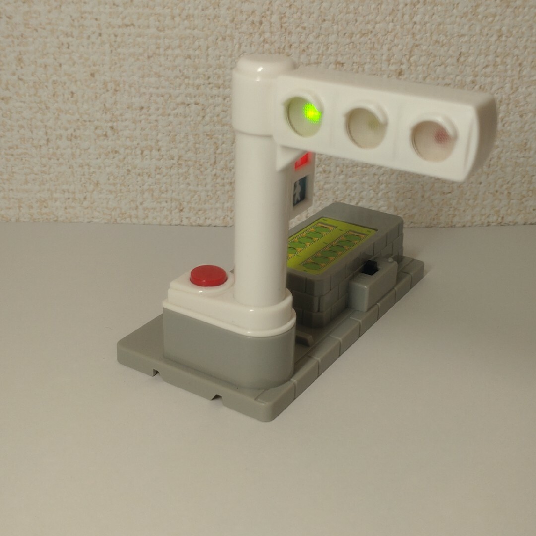 Takara Tomy - トミカタウン 信号機の通販 by しん's shop｜タカラ