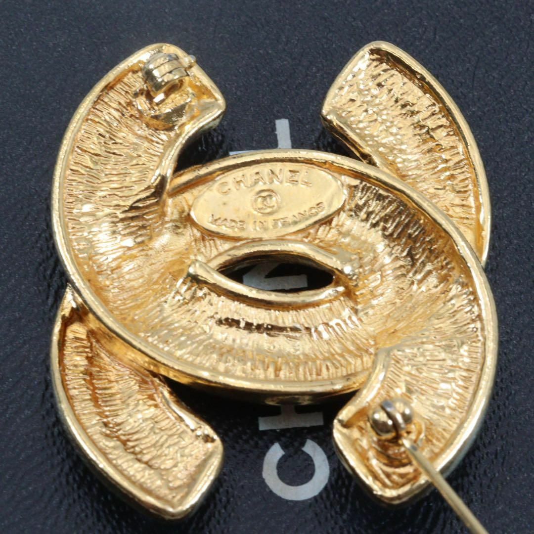 CHANEL - CHANEL シャネル ココマーク マトラッセ ブローチ ゴールド