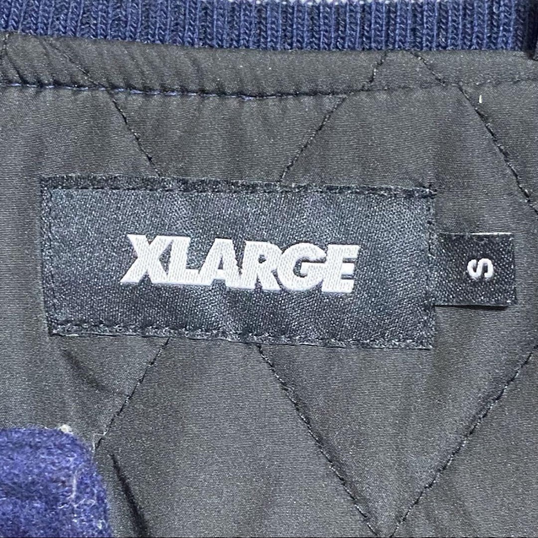 XLARGE - エクストラ ラージ スタジャン レザー ビックロゴ パイルロゴ