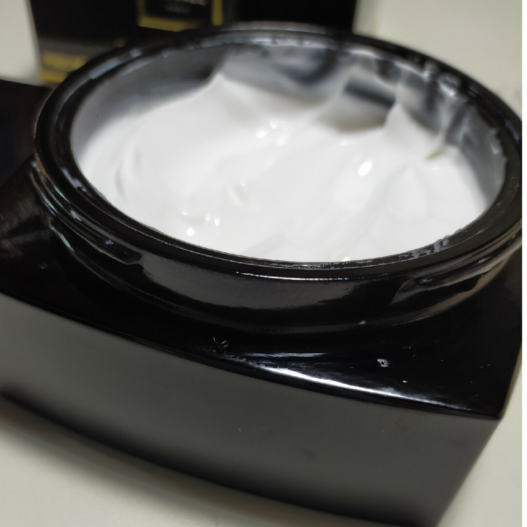 CHANEL - USED CHANEL ココ ヌワール ボディクリーム 150gの通販 by