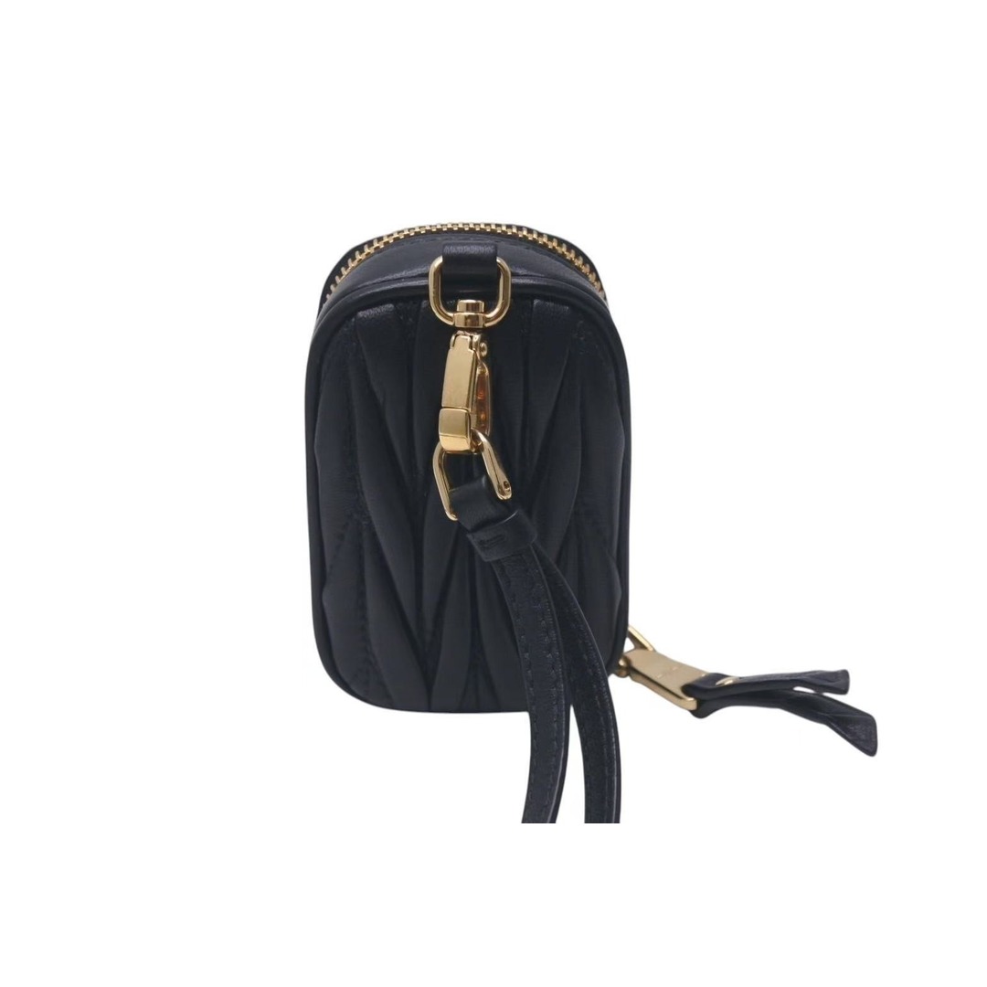 MIU MIU - 極美品 MIUMIU ミュウミュウ 23FW AirPodsケース ミニポーチ