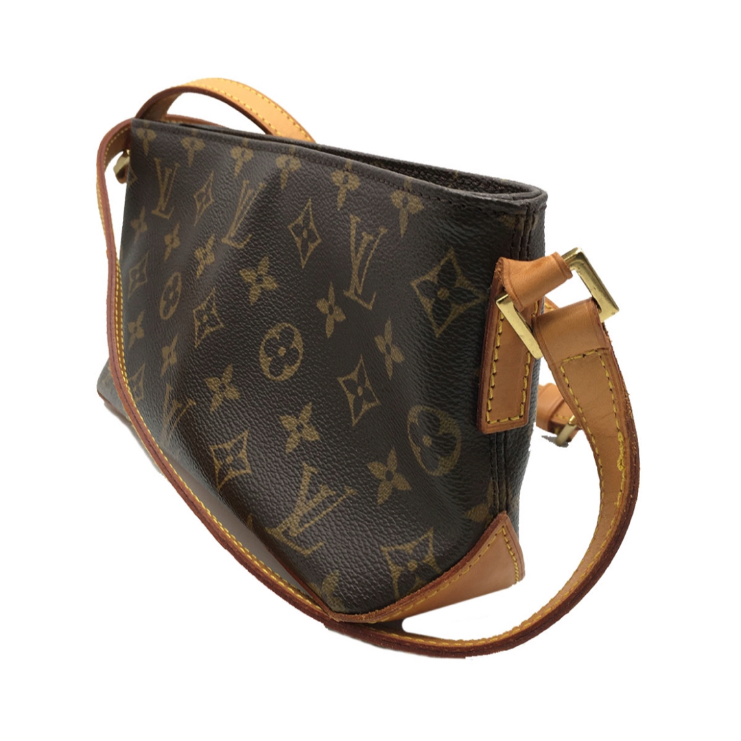 LOUIS VUITTON - LOUIS VUITTON トロター ショルダーバッグの通販 by
