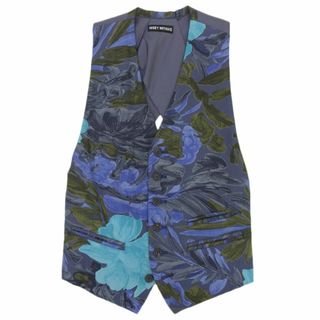 ISSEY MIYAKE（ベスト）のフリマアイテム一覧