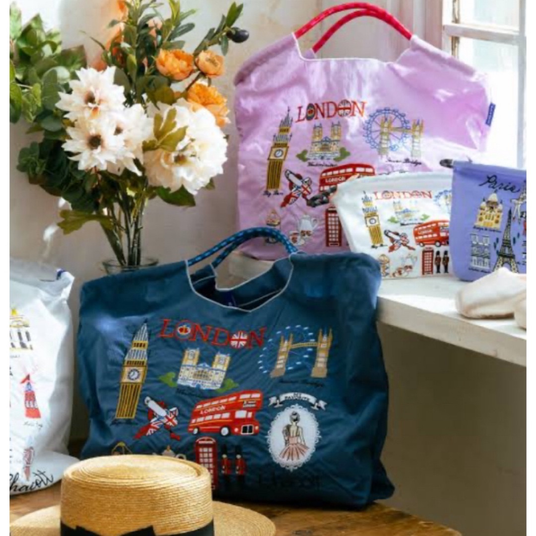 CHACOTT - チャコット ボールアンドチェーン ロンドン柄 ホワイト M