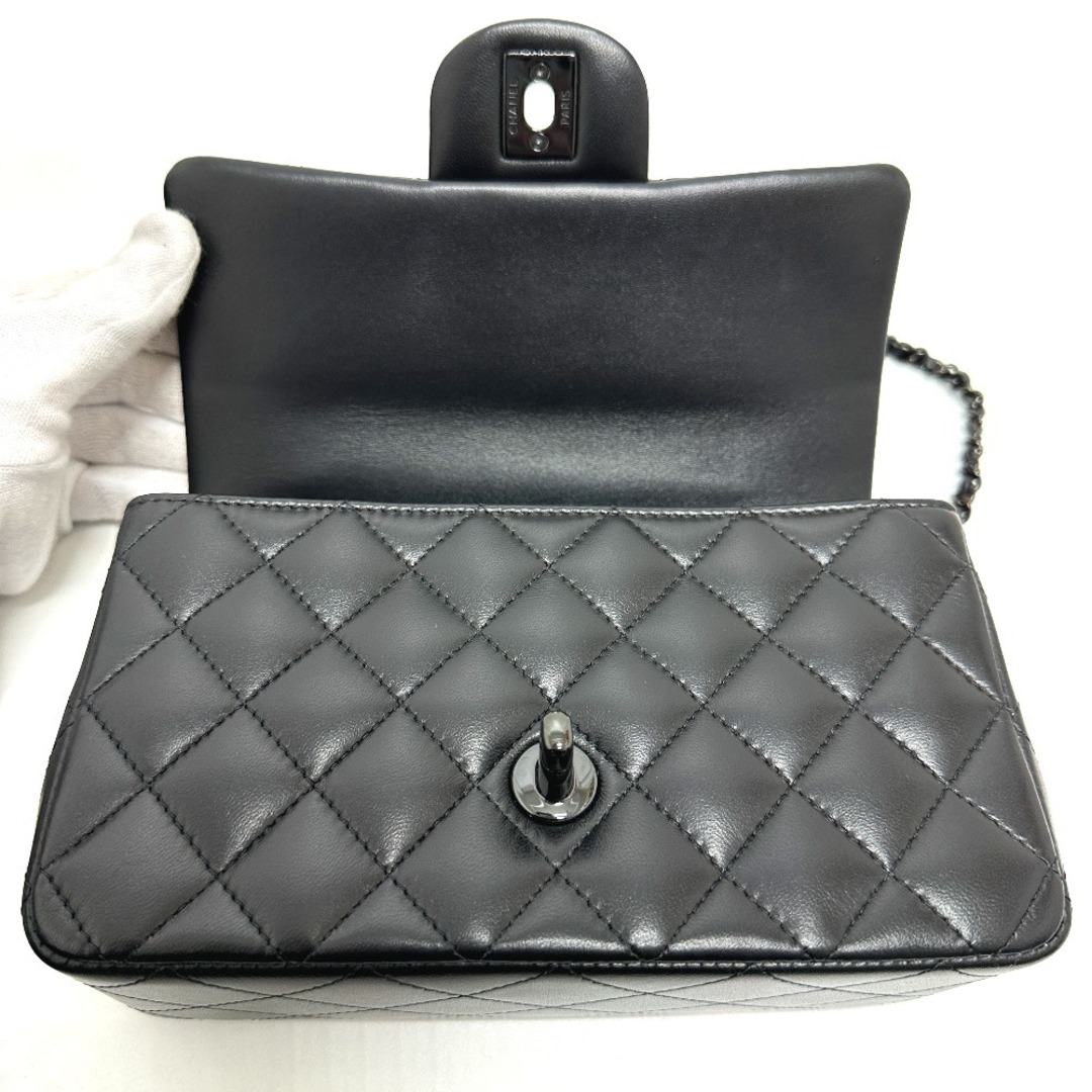 CHANEL - シャネル CHANEL トップハンドル ソーブラック マトラッセ 20