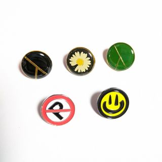 PEACEMINUSONE（バッジ/ピンバッジ）のフリマアイテム一覧