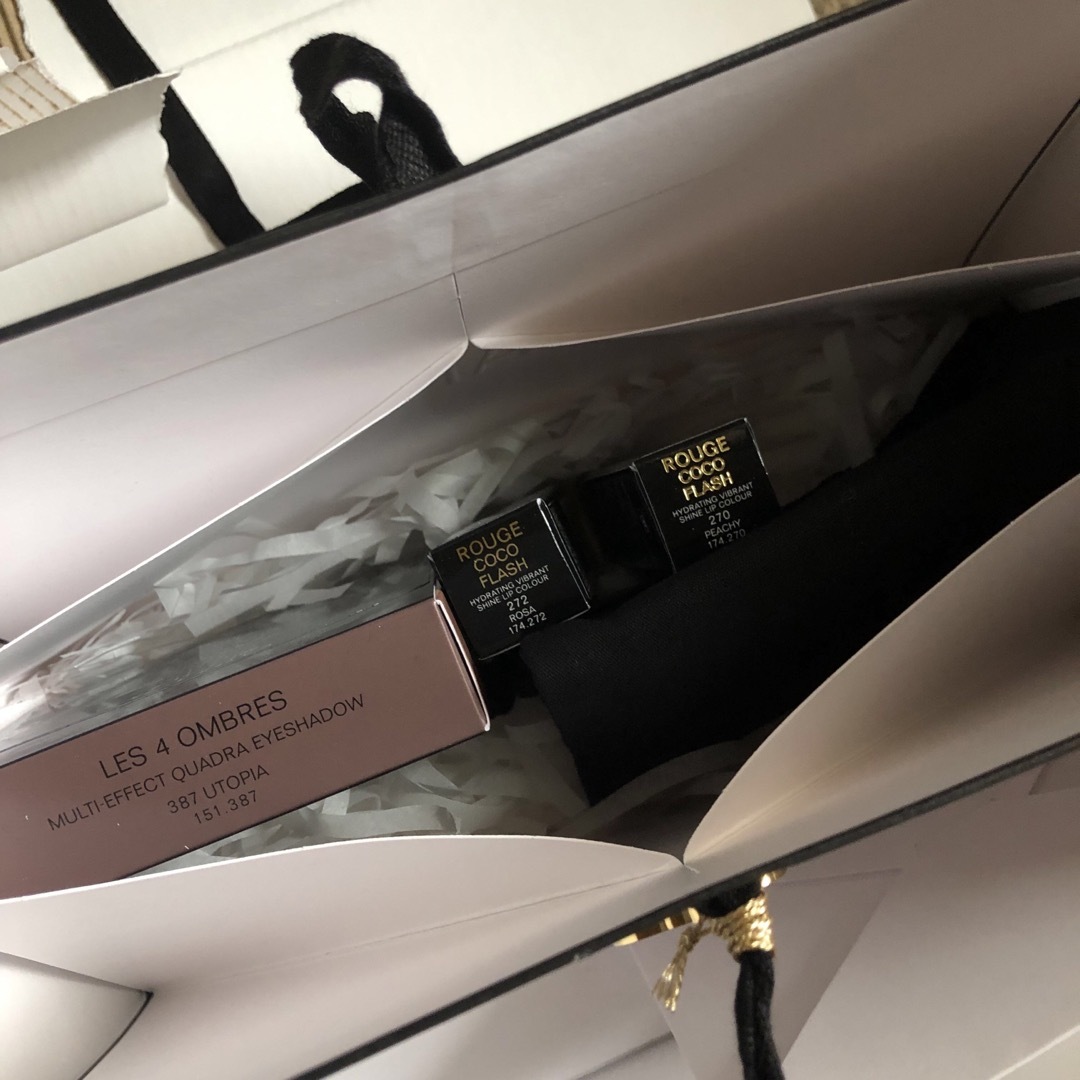 CHANEL - シャネル レ キャトル オンブル 387 ユートピア リップ272