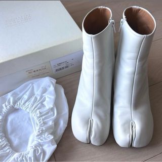 Maison Margiela（旧Maison Martin Margiela）（ブーツ ・ ホワイト