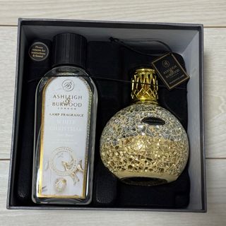 ASHLEIGH & BURWOODの中古フリマアイテム一覧