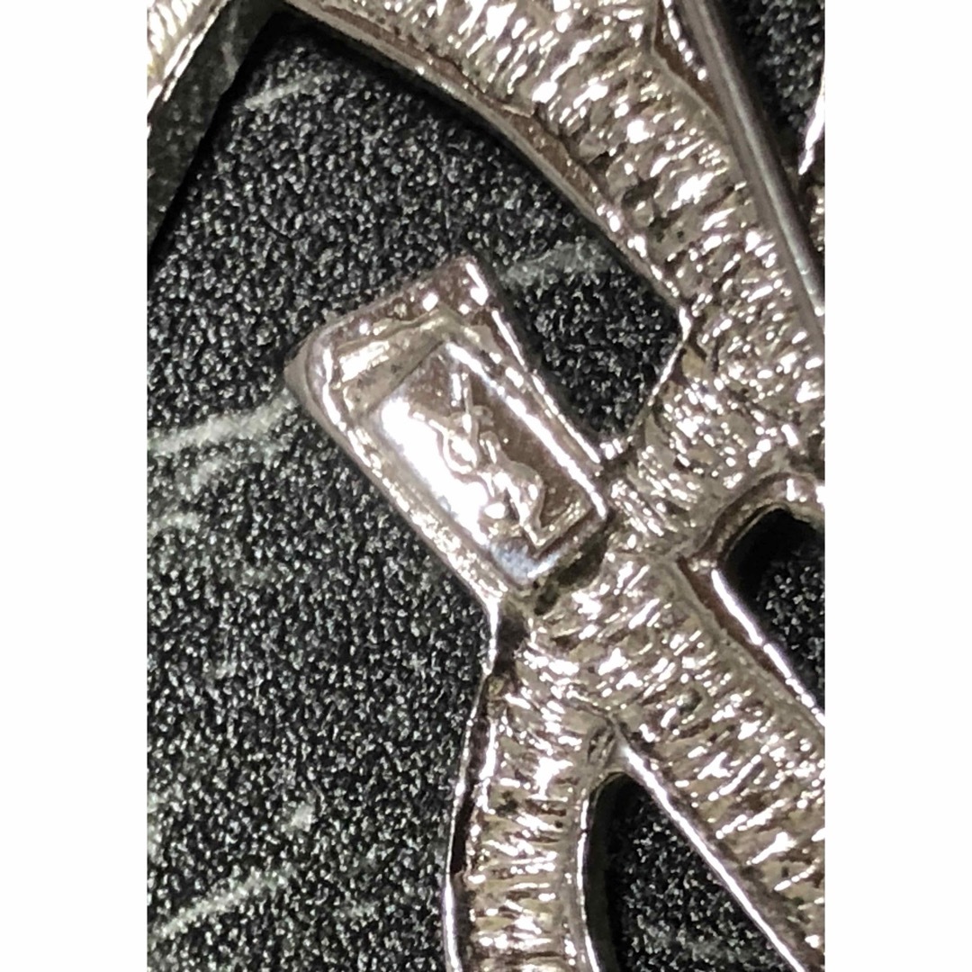 Yves Saint Laurent - 美品 イヴ サンローラン シルバー ブローチ YSL