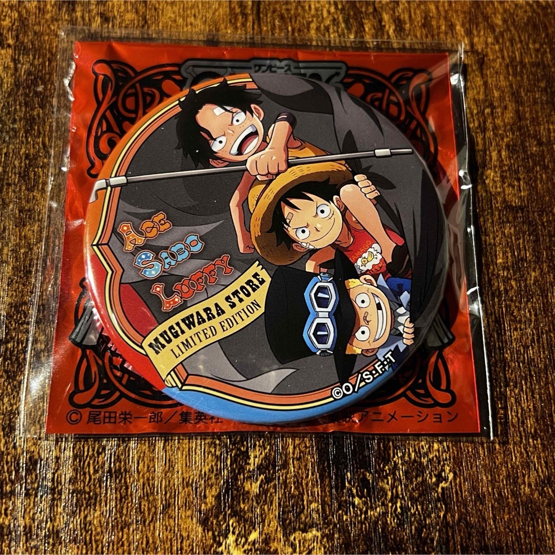 ワンピース 2014 輩缶バッジ 海賊袋 エース 未開封 訳ありONE PIECE 輩缶