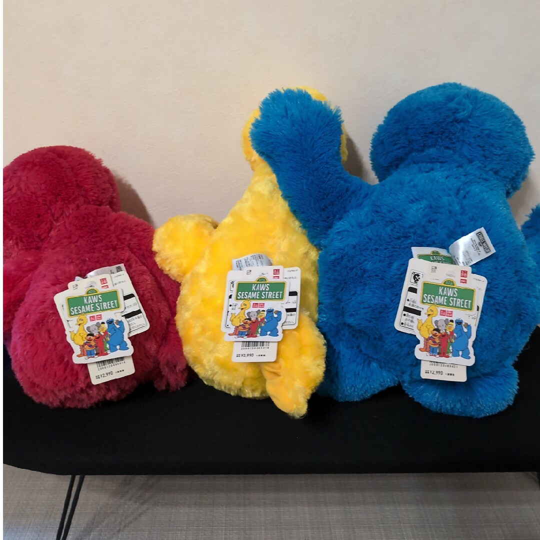 UNIQLO - セサミストリート‪✕‬KAWS ユニクロ ぬいぐるみ 3つセットの