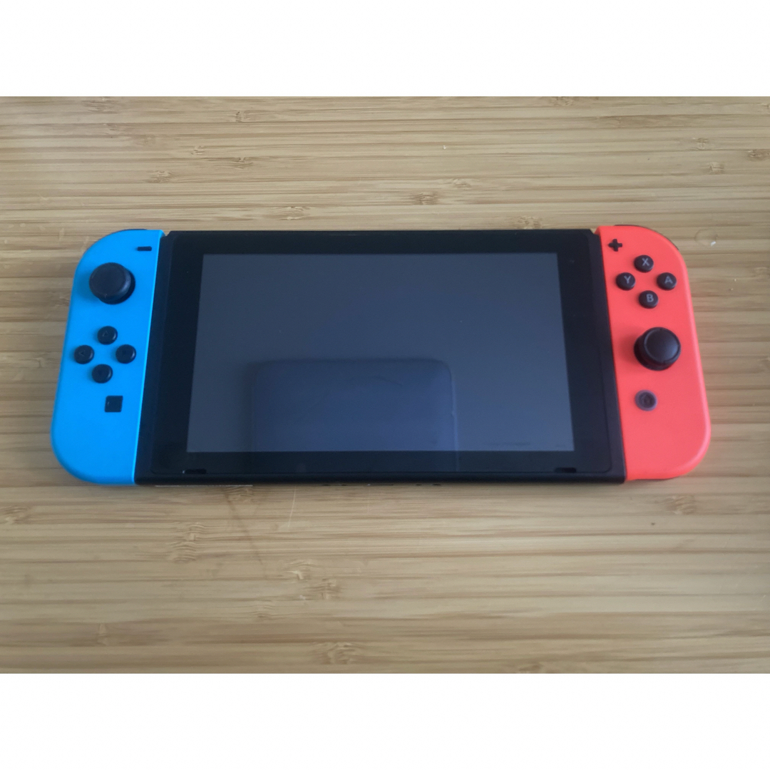 宮*田様 Nintendo Switch 本体 青と赤 Nintendo Switch 本体 青 赤