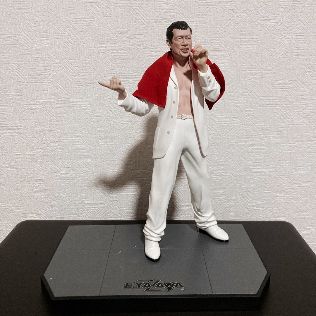 矢沢永吉 フィギュア 台座付きの通販 by Yasumasa's shop｜ラクマ