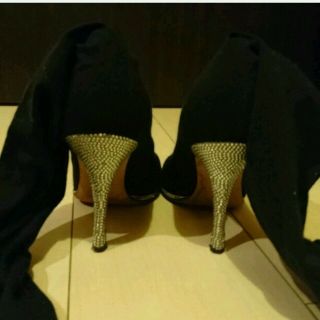 RENE CAOVILLA（ブーツ）のフリマアイテム一覧