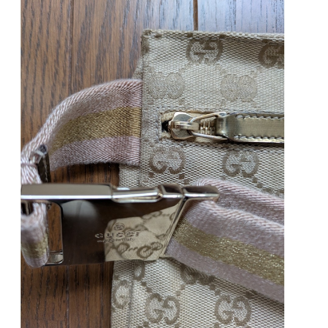 GUCCI - ☆自称ラフロイガーさま専用☆ グッチGUCCI GGパターンの通販