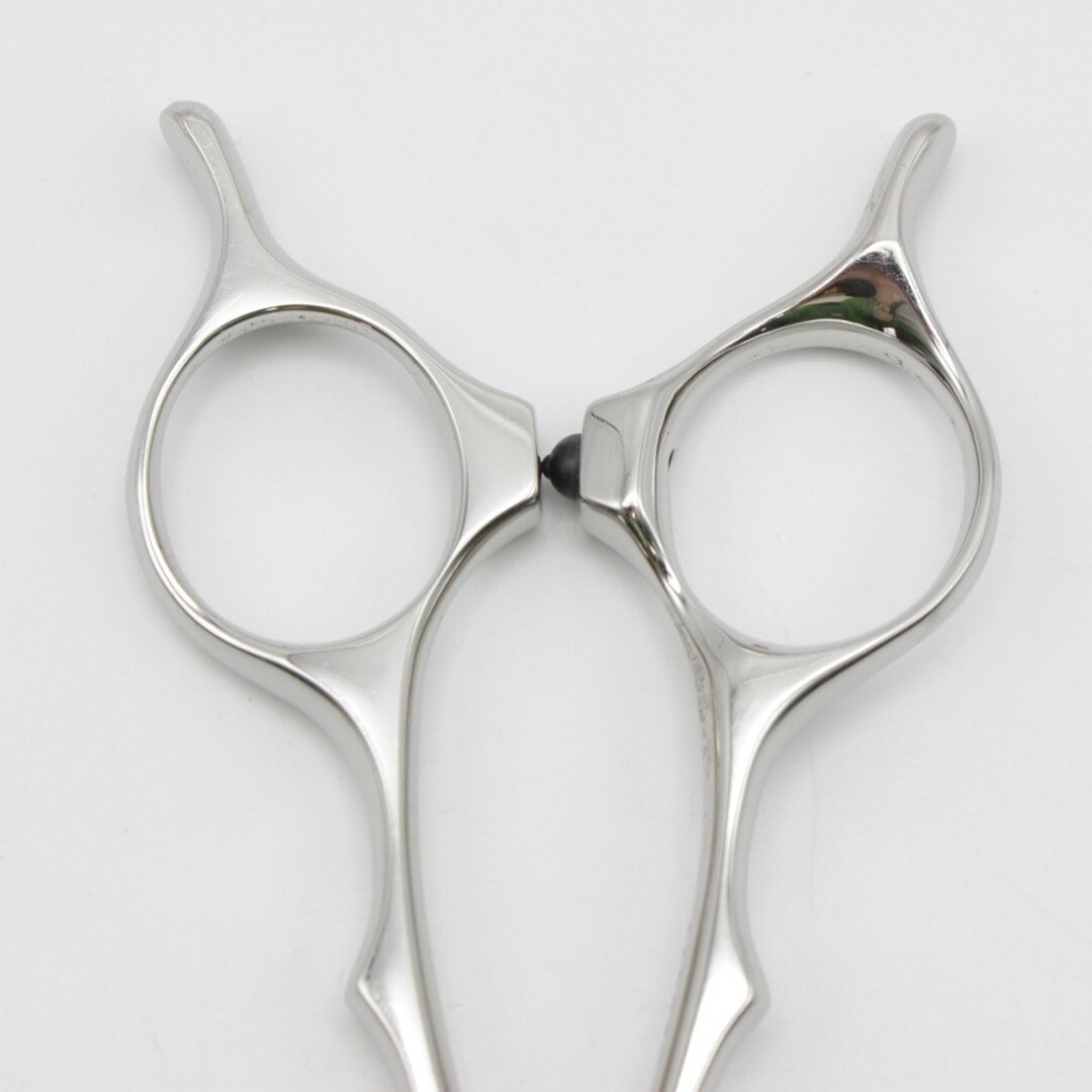 ナルトシザー四梳き 美品 ナルトシザー 四梳きスラストゆうB23 ナルト