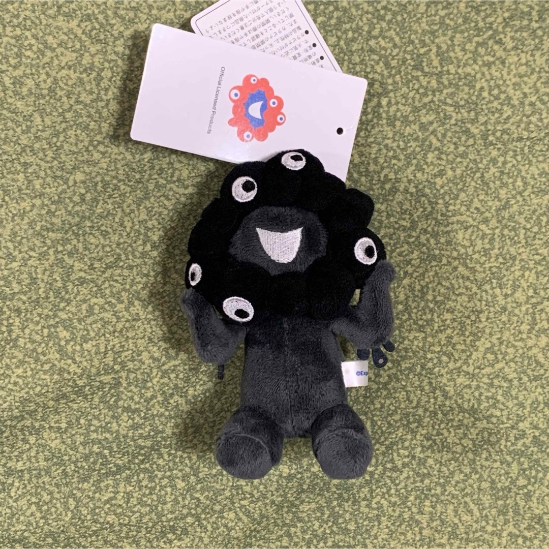 大阪関西万博 ミャクミャク 黒ミャクミャク 座り お座り ブラック