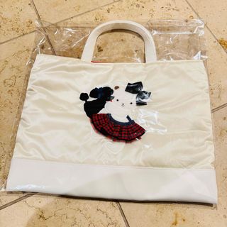 familiar（トートバッグ ・ ホワイト/白色系）のフリマアイテム一覧