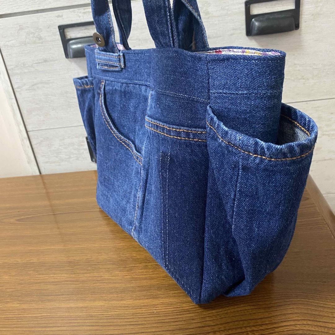 デニムリメイク⭐️ジーンズ⭐️デニムバッグ⭐️ハンドバッグ