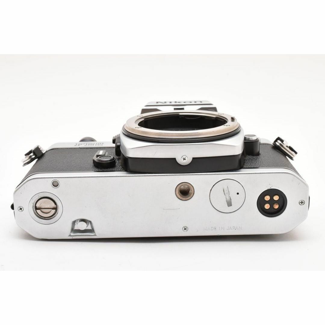 超美品 NIKON FE2 シルバー フィルムカメラ モルト新品交換済 M363の