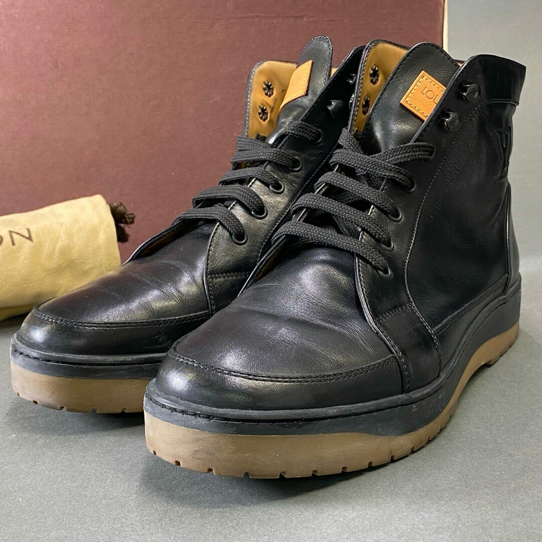 1g29 LOUIS VUITTON ルイヴィトン LVロゴ レースアップブーツ シューズ