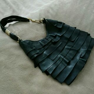 SAINT LAURENT（フリル ・ ショルダーバッグ）のフリマアイテム一覧