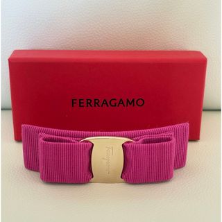 FERRAGAMO（ピンク/桃色系）のフリマアイテム一覧