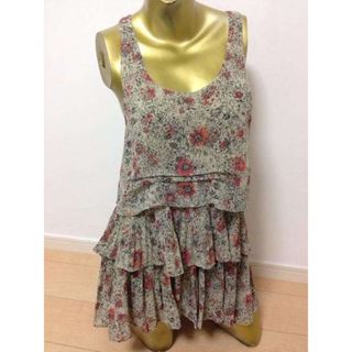 COCO DEAL - COCO DEAL アシメフリルチュールキャミソールの通販 by り