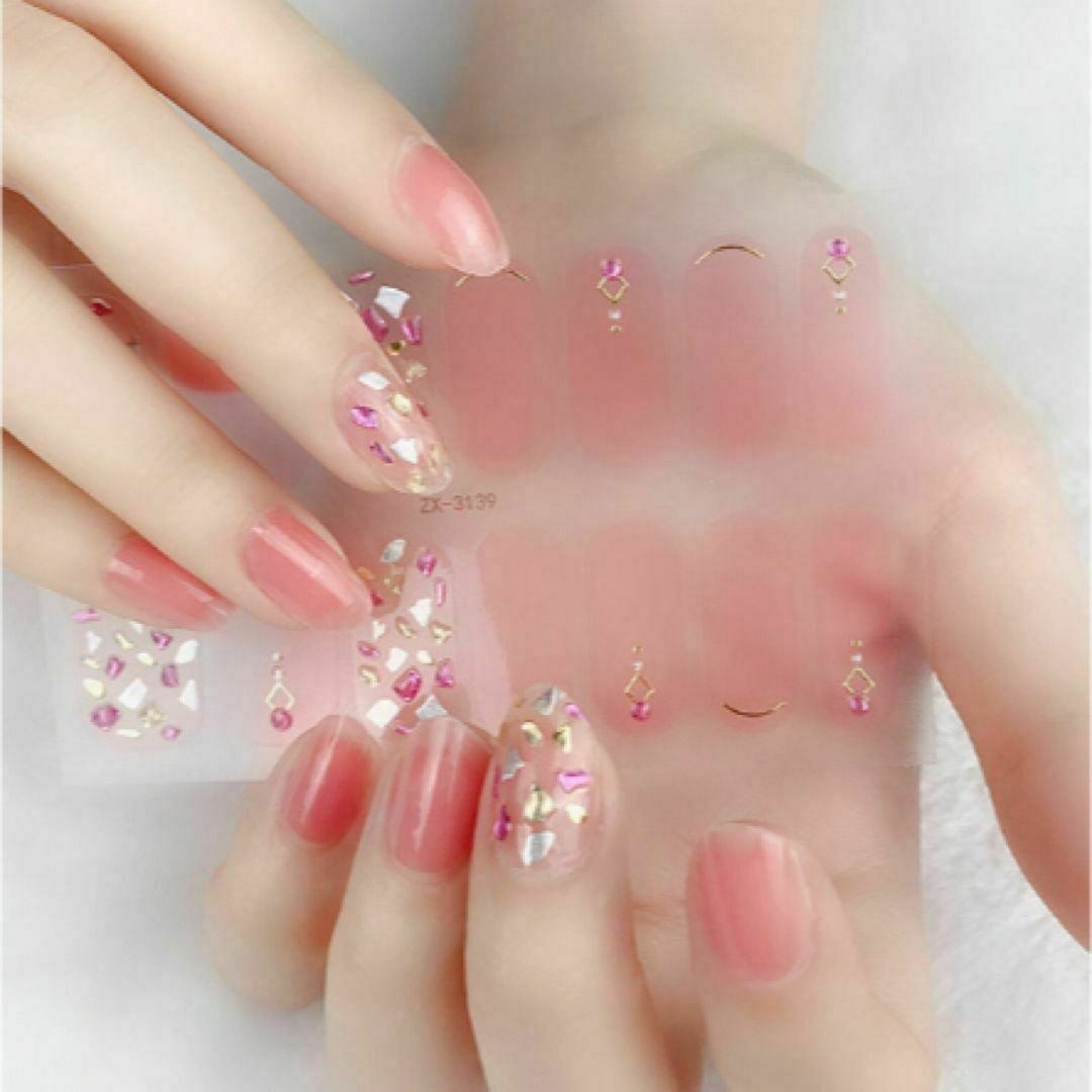 新品 ネイルシール ハンドネイル 貼るだけ ネイルステッカー ヤスリ付