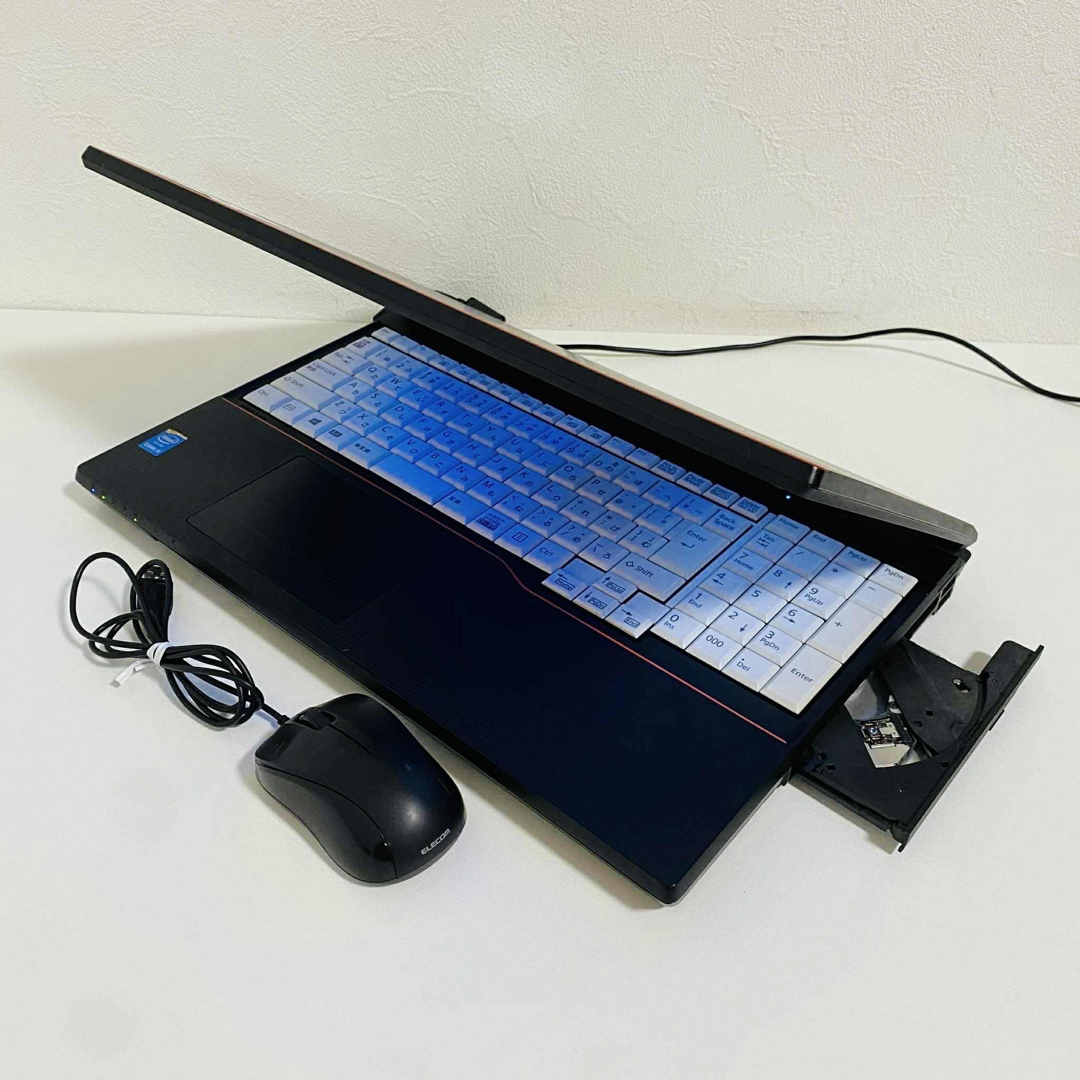 Y850 Fujitsuノートパソコンi5高速SSDサクサク動くWindow11