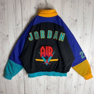 NIKE（ジャケット/アウター ・ マルチカラー）のフリマアイテム一覧