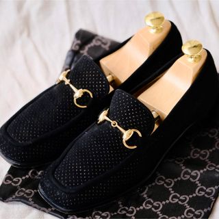 GUCCI（スエード ・ ローファー/革靴）のフリマアイテム一覧