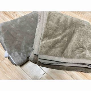 UNIQLO - 値下げ！ユニクロ ヒートテック ブランケット 膝掛け ピンク