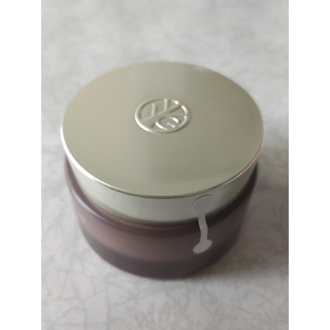 新品 イグニス モイスチュアライジング エフフォーリア クリーム 50g