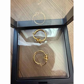 CELINE（ピアス(両耳用)）のフリマアイテム一覧