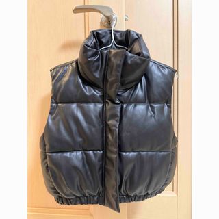 ZARA（ダウンベスト）のフリマアイテム一覧