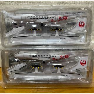 JAL(日本航空) - 【最終価格】JAL J-AIR EMBRAER 190 1/100模型の通販