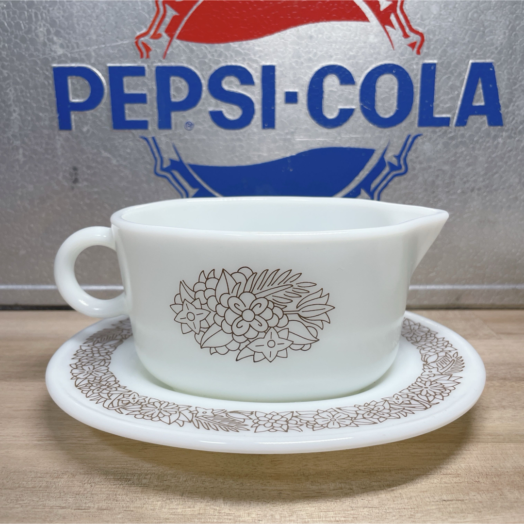 Pyrex - 【ほぼ新品】OldPyrex オールドパイレックス グレイビーソース