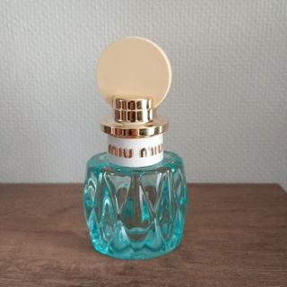 MIU MIU - 新作 ミュウミュウ ツイスト オードマグノリア 100ml の通販