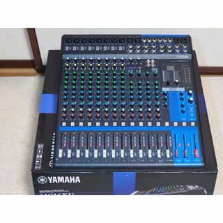 ヤマハ - AVミキサー YAMAHA MV422 スイッチャーの通販 by しゅう's