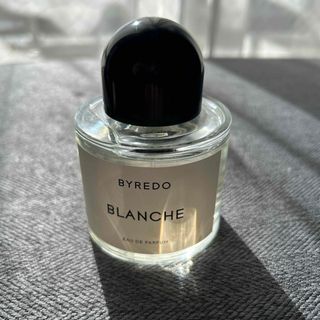 BENEFIQUE - 資生堂 ベネフィーク オードパルファム 50mlの通販 by