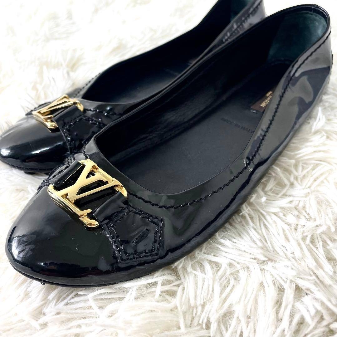 LOUIS VUITTON - ルイヴィトン フラットシューズ ブラック エナメル