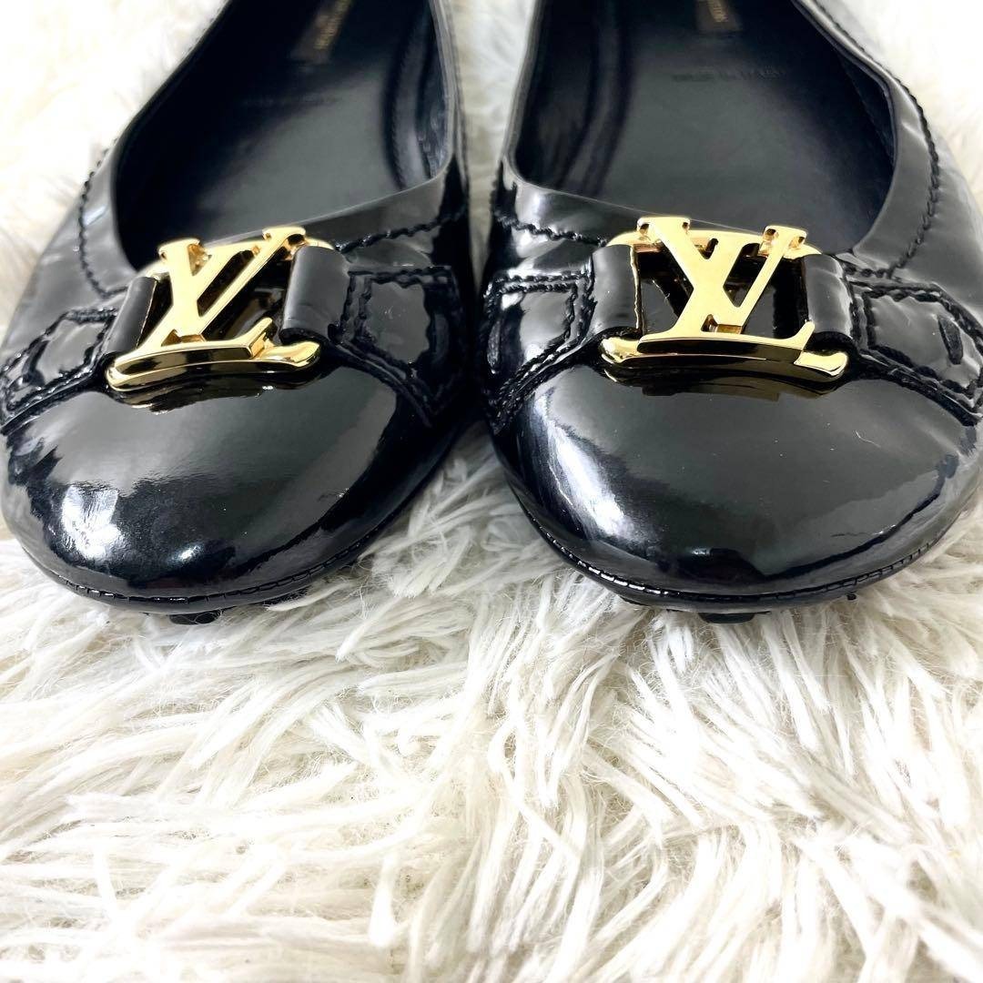 LOUIS VUITTON - ルイヴィトン フラットシューズ ブラック エナメル