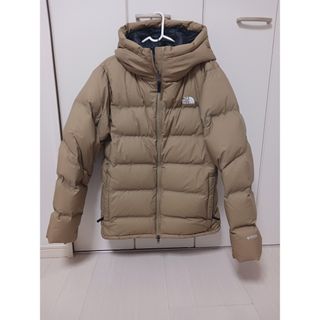 THE NORTH FACE（ダウンジャケット ・ ベージュ系）のフリマアイテム一覧