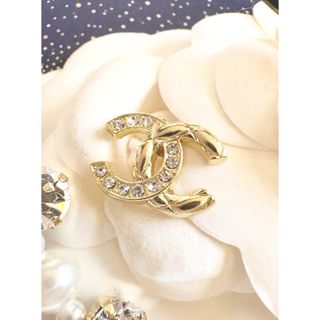 CHANEL - CHANEL シャネル ブローチ コサージュ 花 フラワー 18555411
